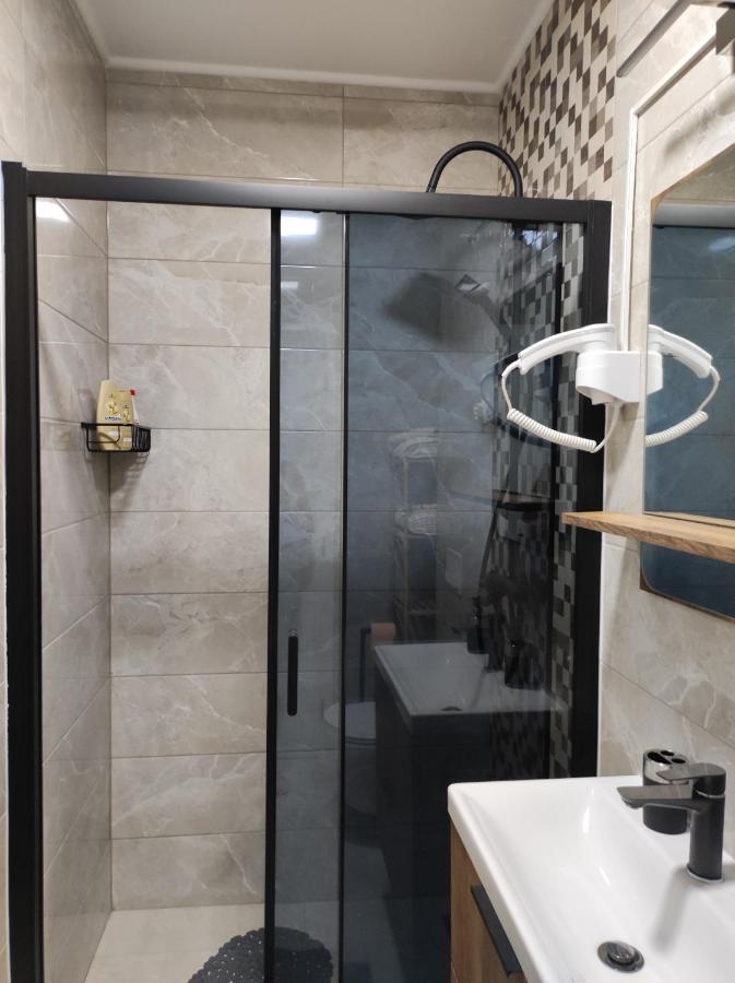 Studio Apartman Rose Appartement Plitvička Jezera Buitenkant foto